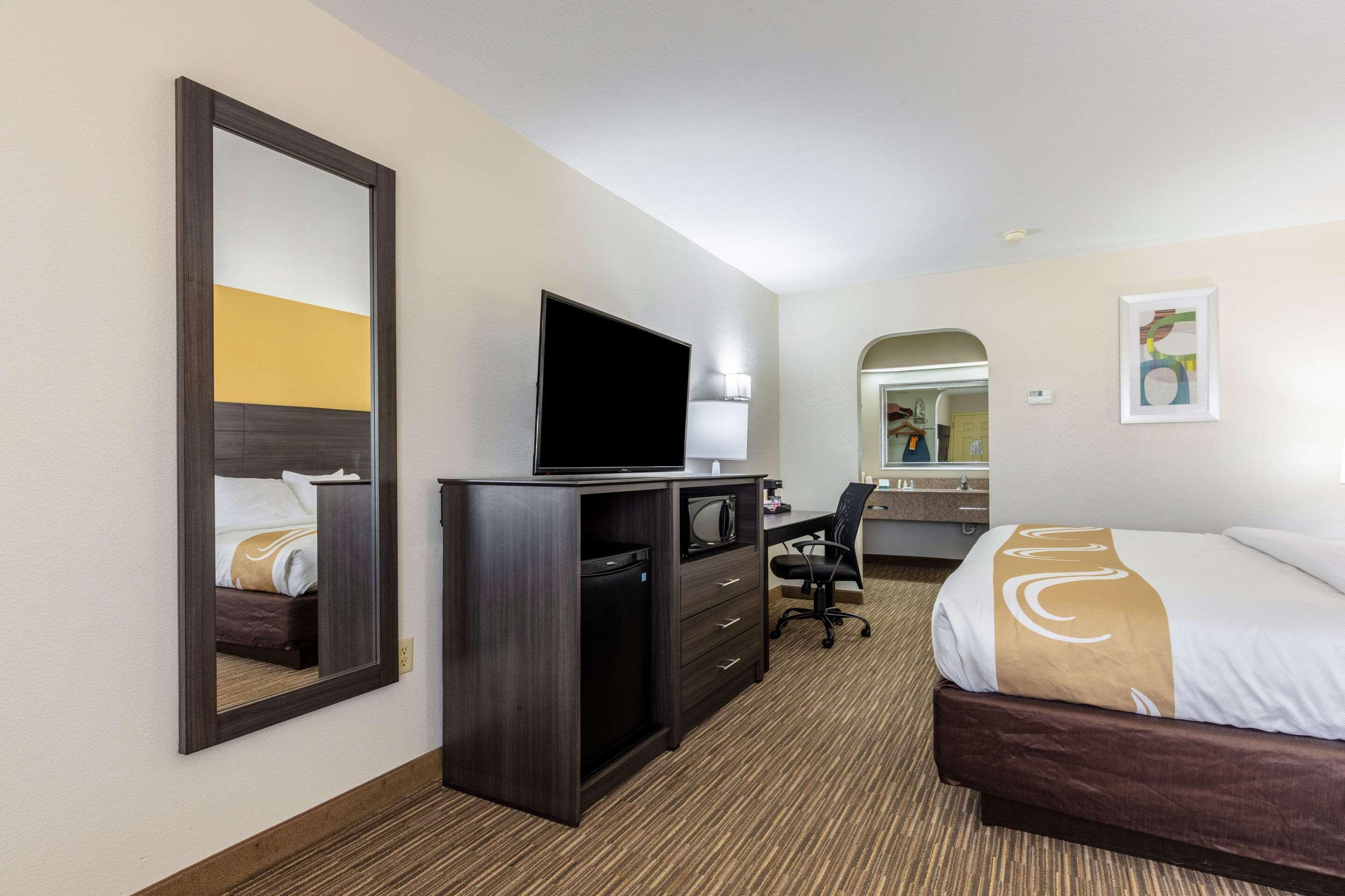 Quality Inn Southaven - Memphis South Buitenkant foto